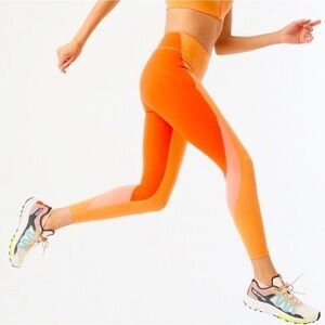 *NWT* Outdoor Voices Zoom HR 7/8 Side Pockets Sunstone/Paprika/Peach Size S